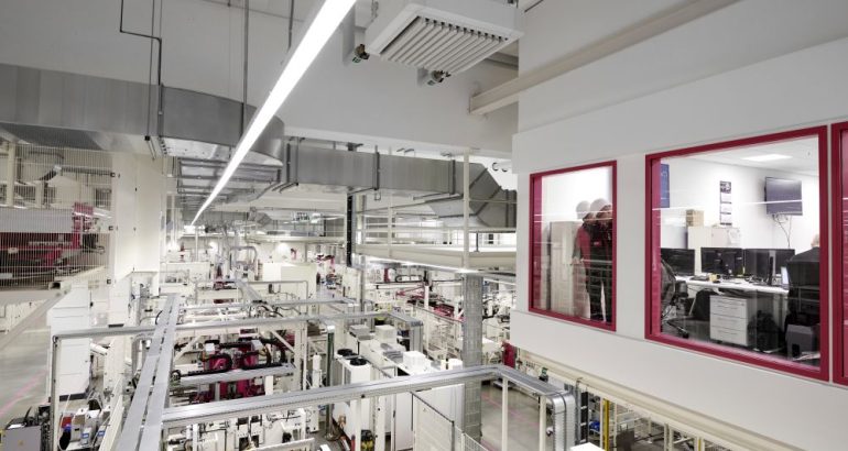 Cloud ibrido in stabilimento: ONCITE per digitalizzare la manifattura